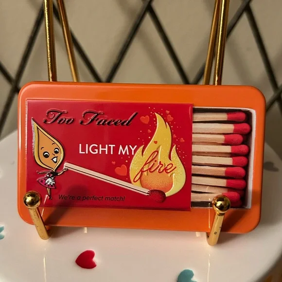 Too Faced Eyeshadow Palette NinB RESERVED - Picture 2 of 7